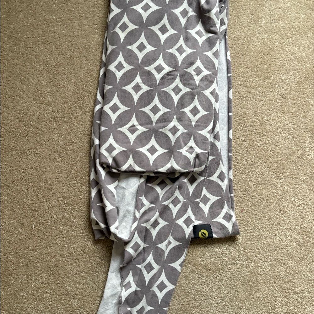 Gray and White Patterned Baby Wearing Wrap